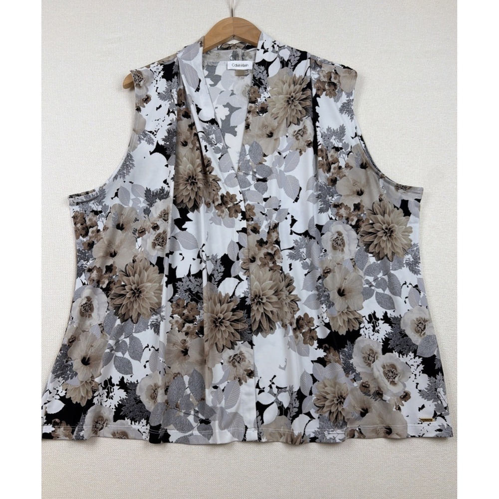 Calvin Klein V Neck Floral Blouse Top Size 3X Plus White Office Career Pleated*